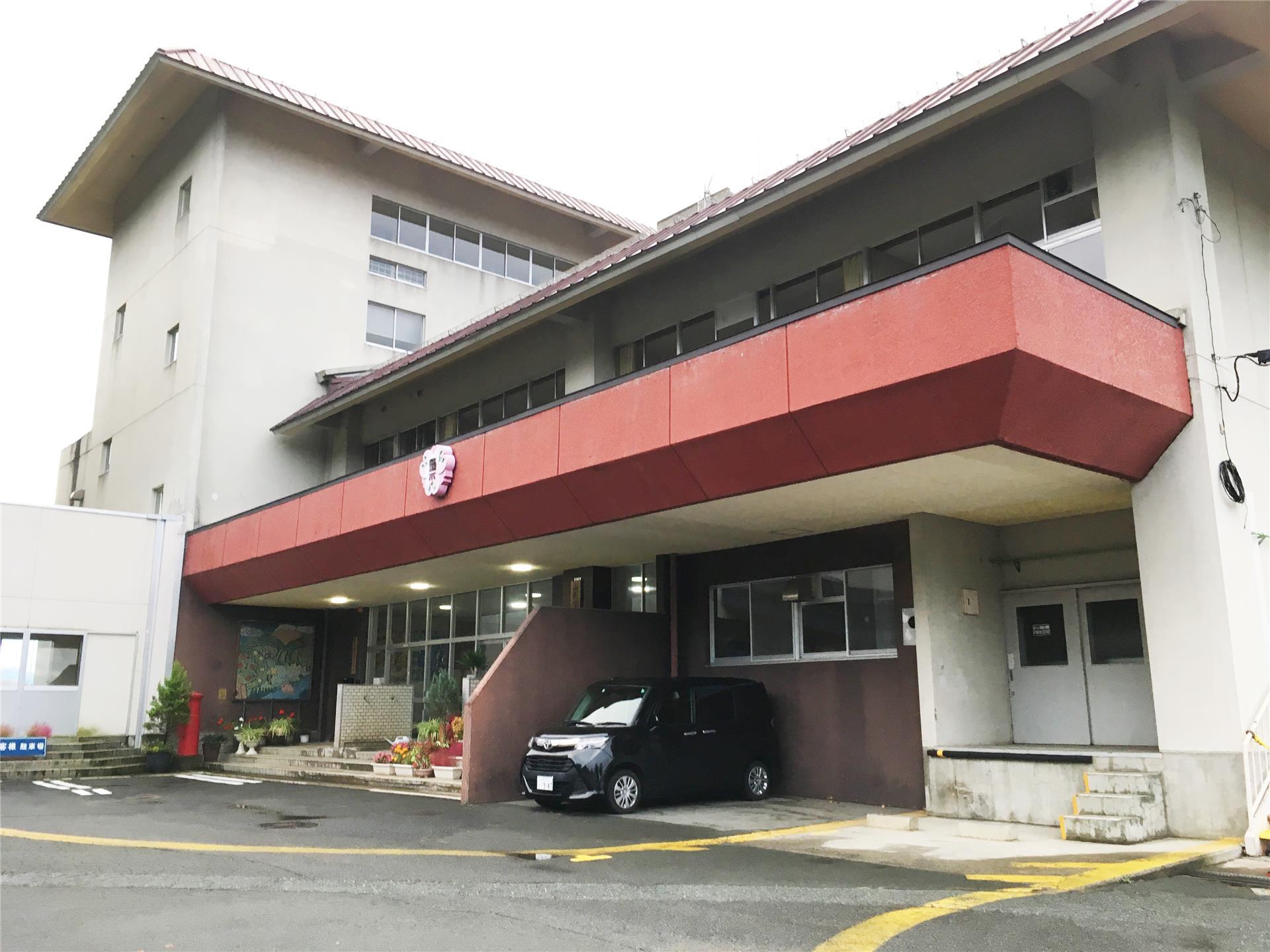 中学校　蔵王第一中学校（中学校）まで3600m