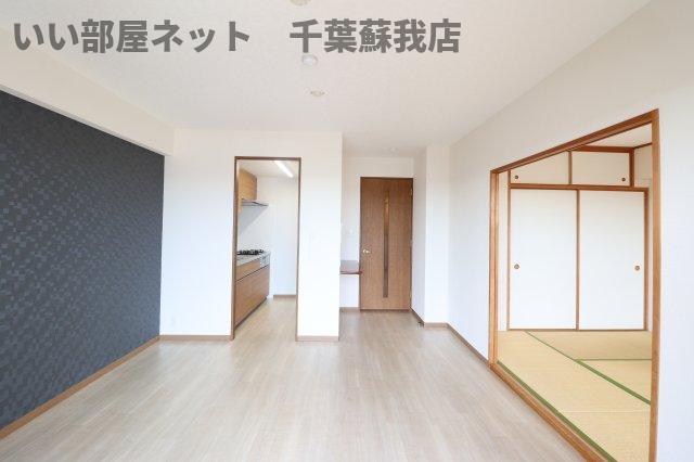 居室・リビング　居間です