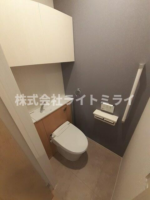 トイレ　?
