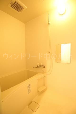 バス・シャワールーム　詳細は、ウィンドワード中の島店までご相談下さい。