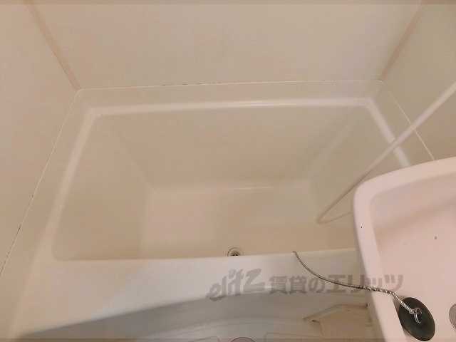 バス・シャワールーム　浴槽