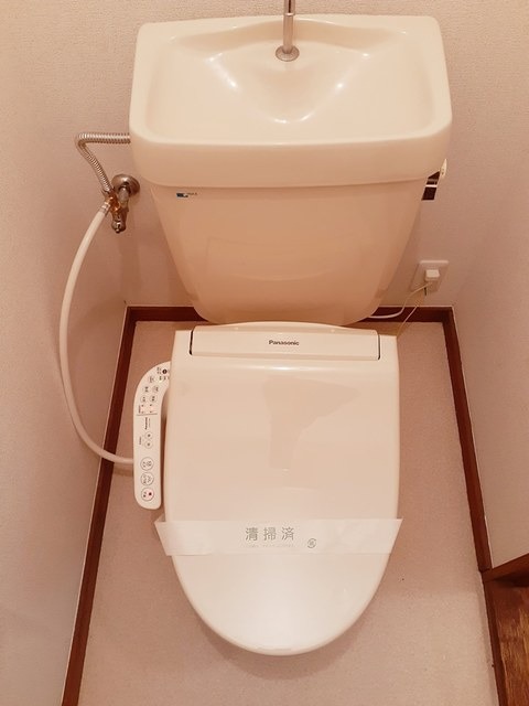 トイレ　図面と現状に相違がある場合には現状を優先