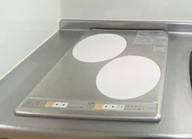 キッチン　コンロ設置済み