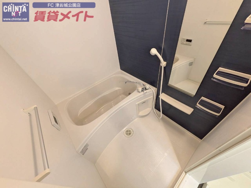 バス・シャワールーム　同タイプの部屋写真です