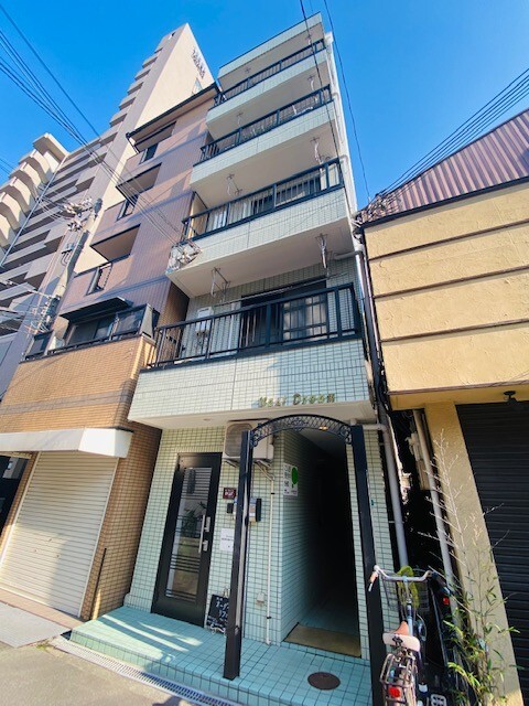 建物外観　駅近のマンションです