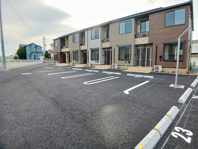 駐車場　駐車場完備です