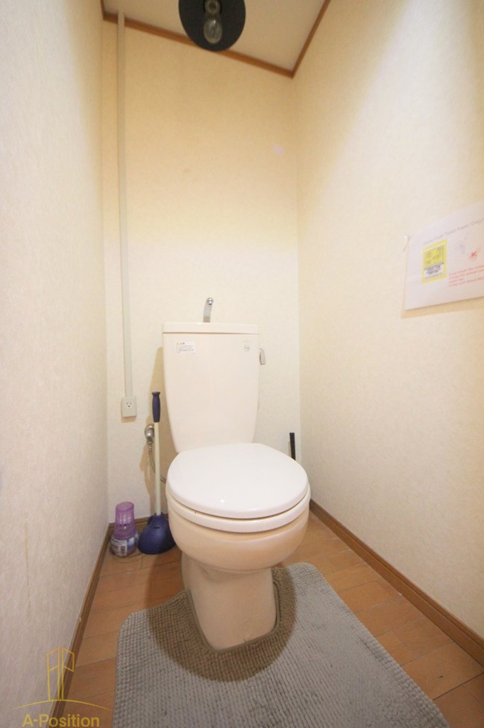 トイレ　ソレイユ谷町