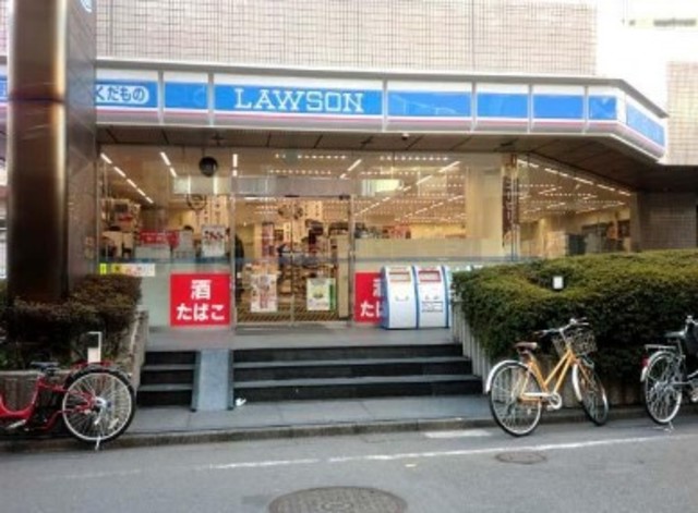 コンビニ　ローソン北大塚一丁目店（コンビニ）まで511m