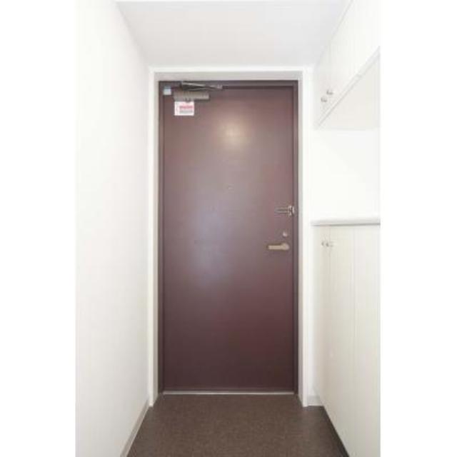 玄関　同タイプ部屋　参考写真