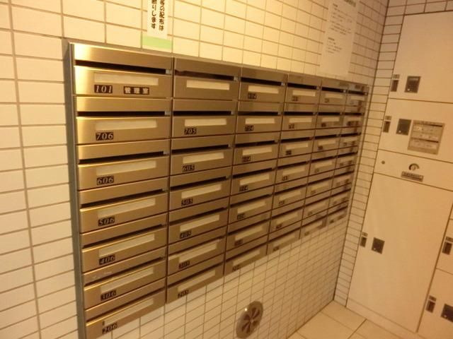 その他共有部分　集合ポストございます。