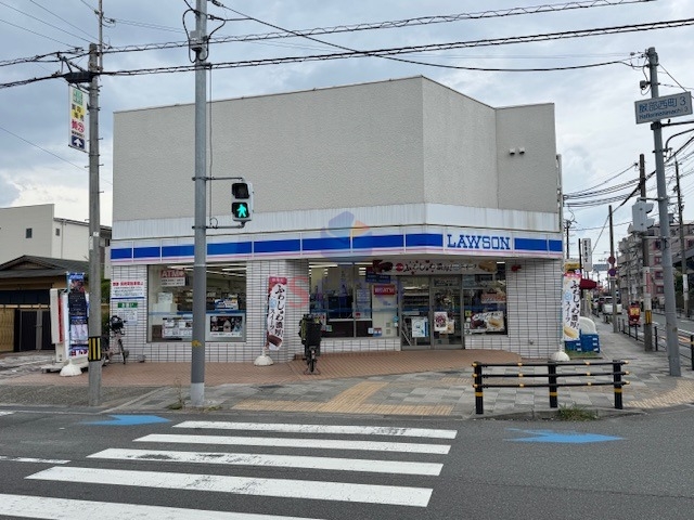 コンビニ　ローソン豊中服部西町3丁目店（コンビニ）まで420m