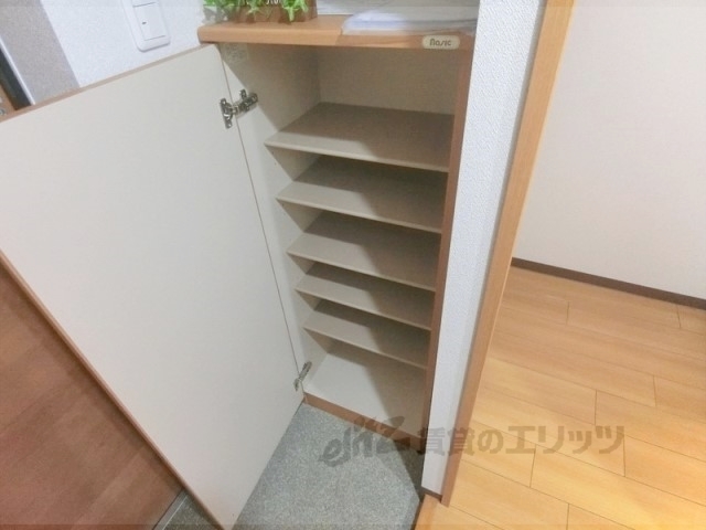 収納　下駄箱