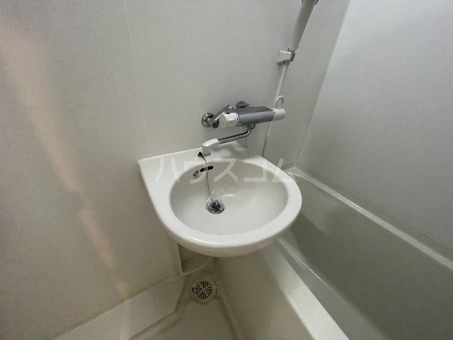 アクアリガーレ西日暮里イーストの内装写真