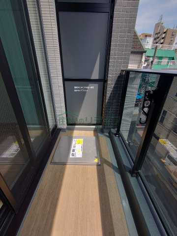 バルコニー　クレストコート新宿山吹　※別部屋の参考写真です