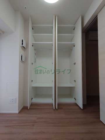 収納　クレストコート新宿山吹　※別部屋の参考写真です