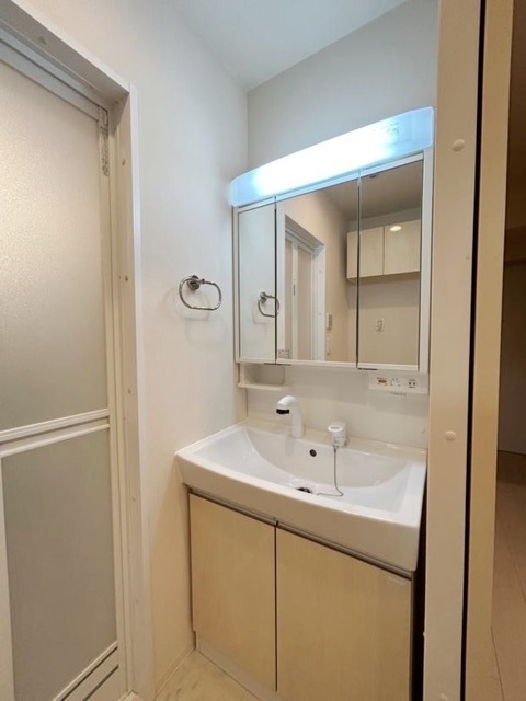 洗面設備　別部屋参考写真