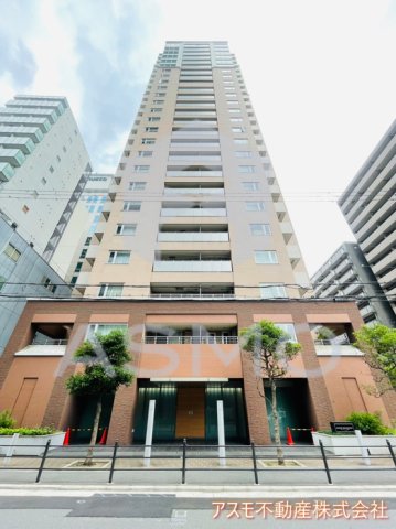 クロスレジデンス大阪新町の外観写真