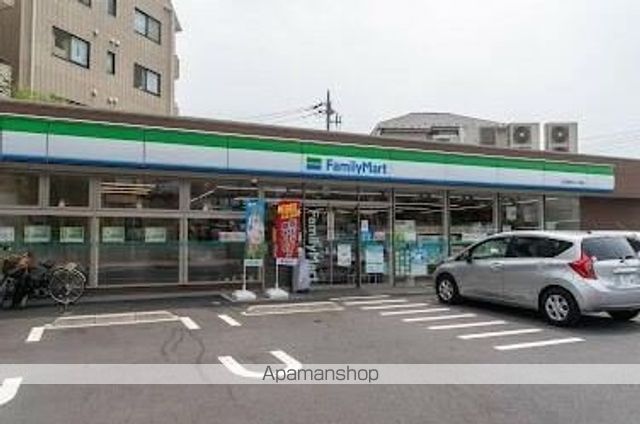 コンビニ　ファミリーマート大田南馬込六丁目店（コンビニ）まで296m