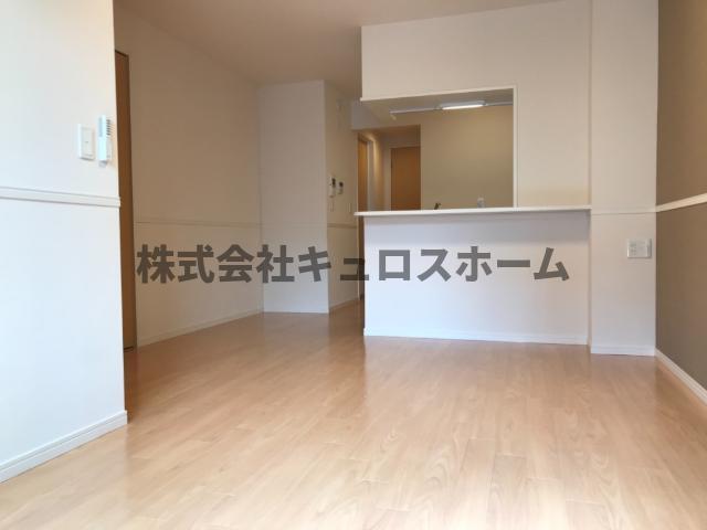 地下鉄千日前線 北巽駅 徒歩7分 2階建 築10年の居間写真