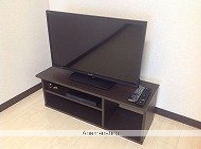 レオネクストグリーチネの居間写真