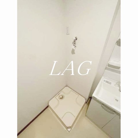 その他　室内洗濯機置き場です。