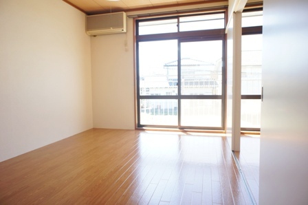 居室・リビング　洋室