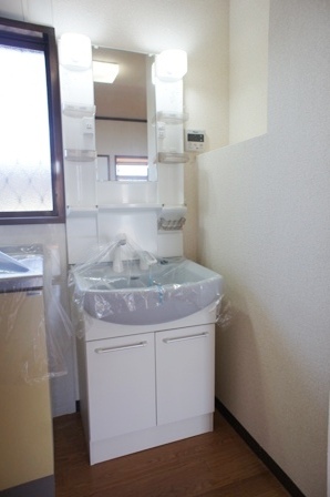 洗面設備　洗面化粧台