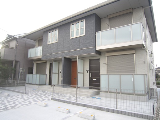 建物外観　積水ハウス施工環境家計に優しいシャーメゾン♪駐車場1台無料♪
