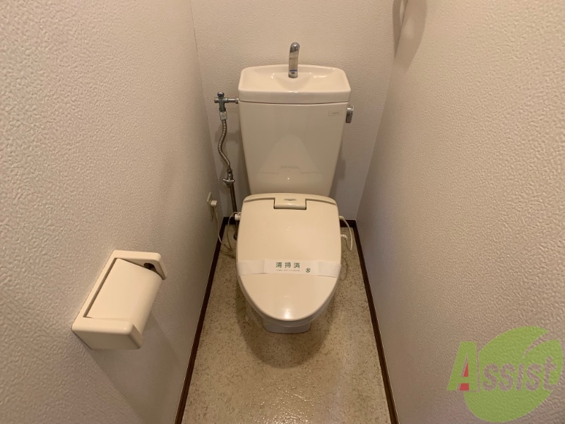 トイレ　トイレになります。バストイレ別なので嬉しいですよね！