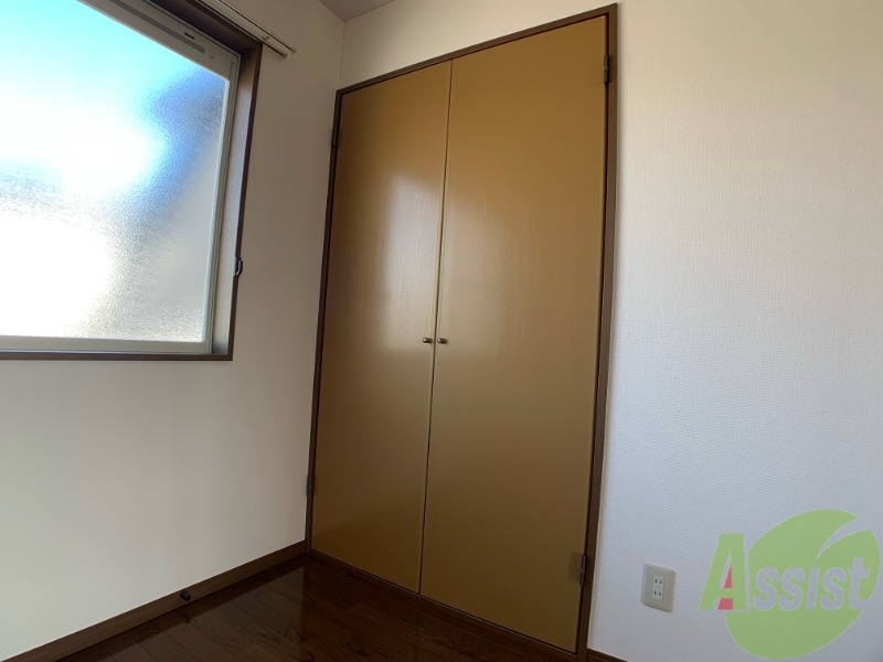 収納　収納になります。お荷物などはこちらへどうぞ。