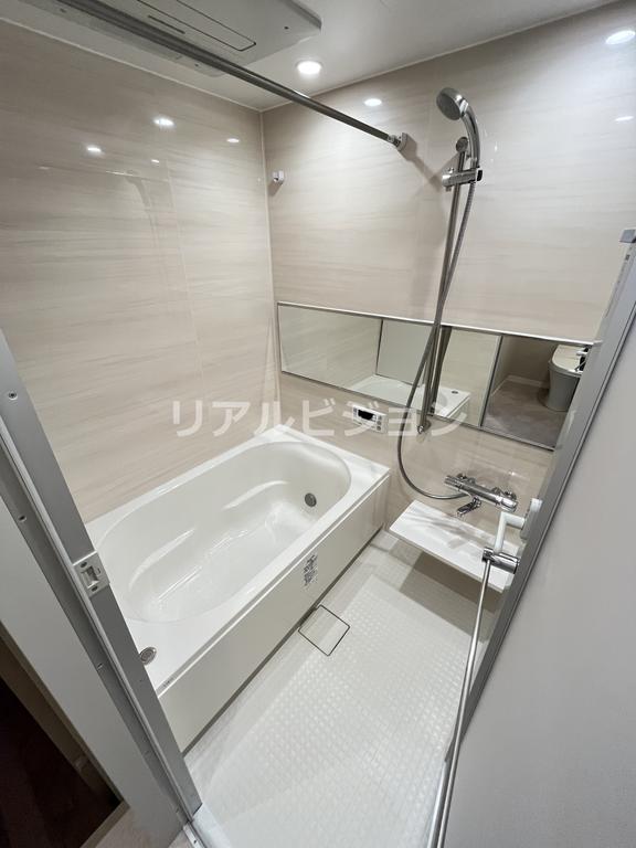 バス・シャワールーム　他部屋参考写真