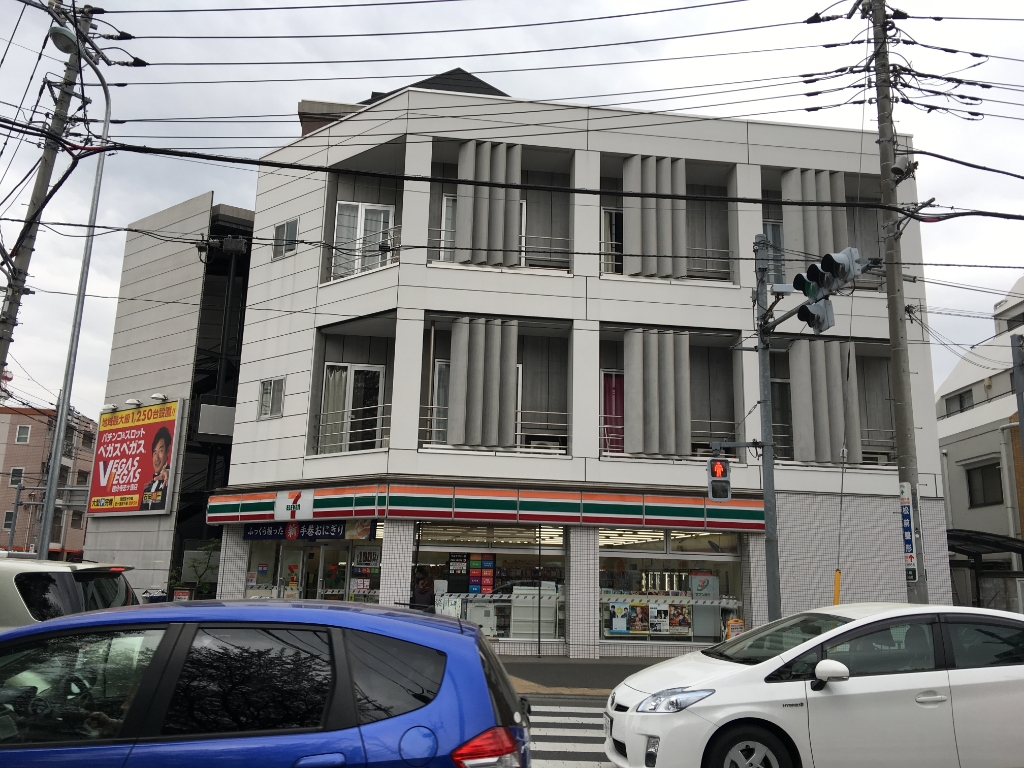 コンビニ　セブンイレブン 東大和市駅南店（コンビニ）まで551m
