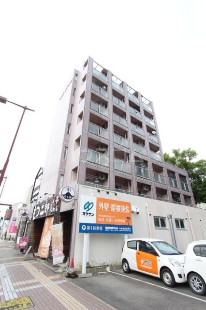 豊田市桜町のマンションの建物外観