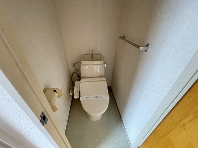 【神戸市兵庫区上三条町のマンションのトイレ】