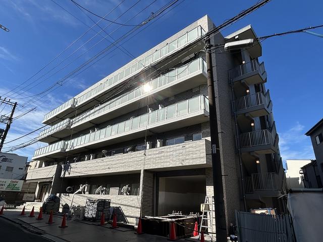 墨田区東向島のマンションの建物外観