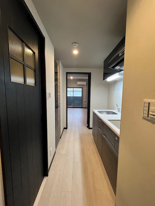 玄関　※同物件別号室参考写真