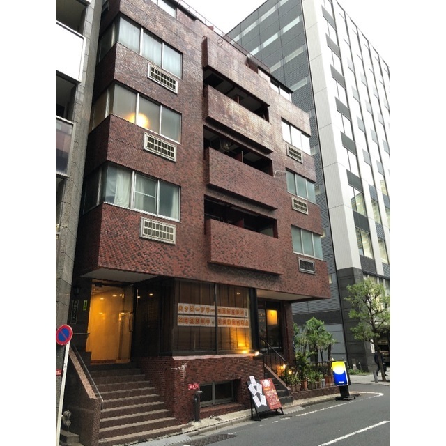 赤坂山王プラザの建物外観