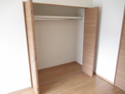 第三山中ビル　収納　クローゼット