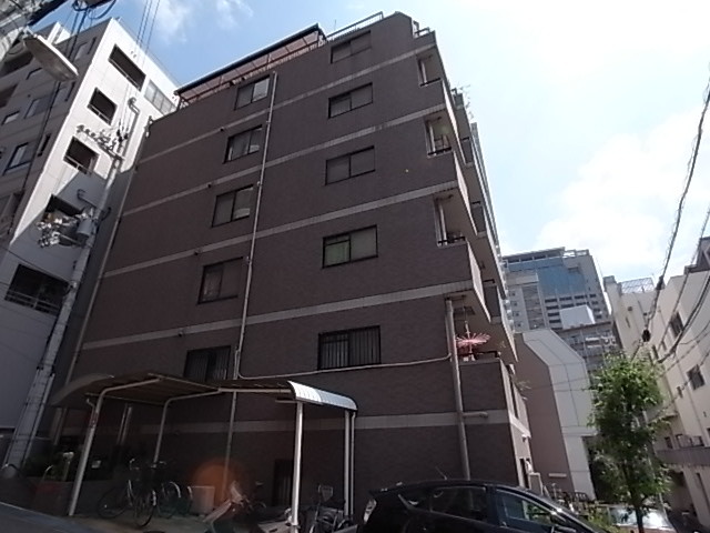 【神戸市中央区花隈町のマンションの建物外観】