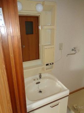 洗面設備　洗面化粧台