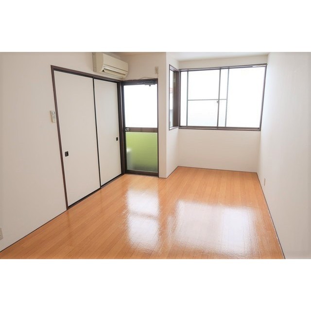 居室・リビング　洋室７帖