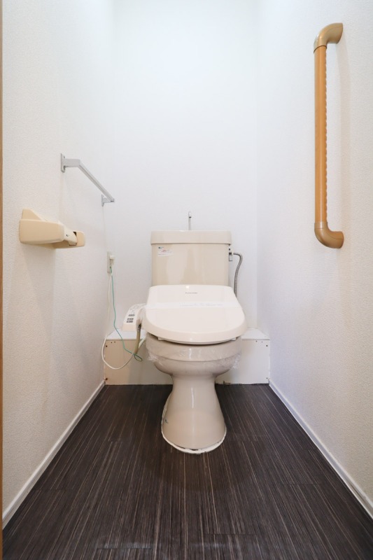 トイレ　図面と現状に相違がある場合には現状を優先