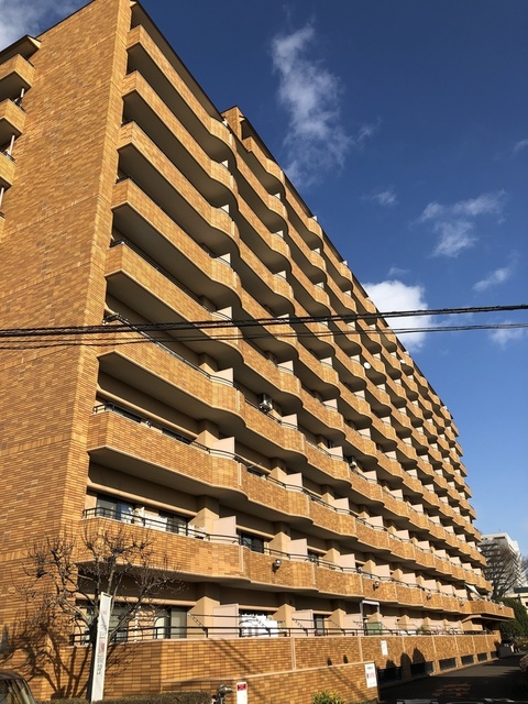 建物外観　建物外観　南側　所在階３階