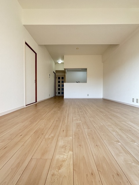 居室・リビング　ＬＤ　フローリング貼替（２０２５年９月完了）