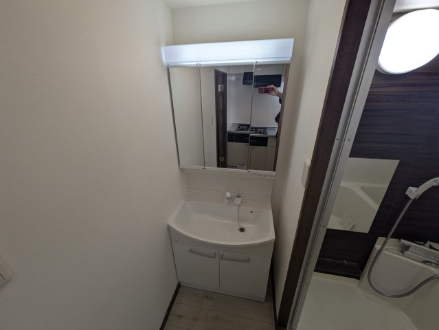 洗面設備　ラヴィアン名駅