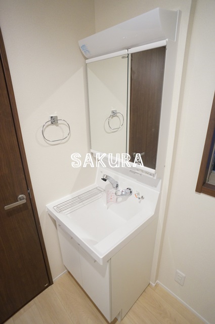 洗面設備　身支度に便利な洗面台♪