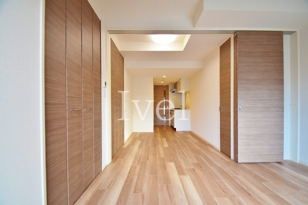 居室・リビング　玄関