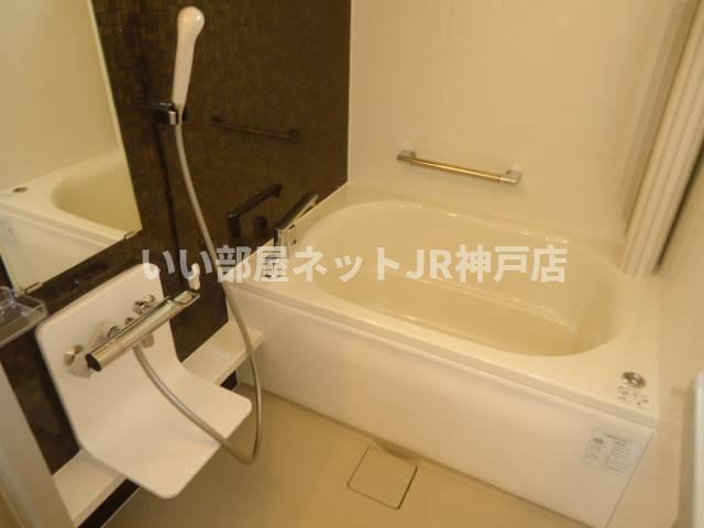 バス・シャワールーム　浴室