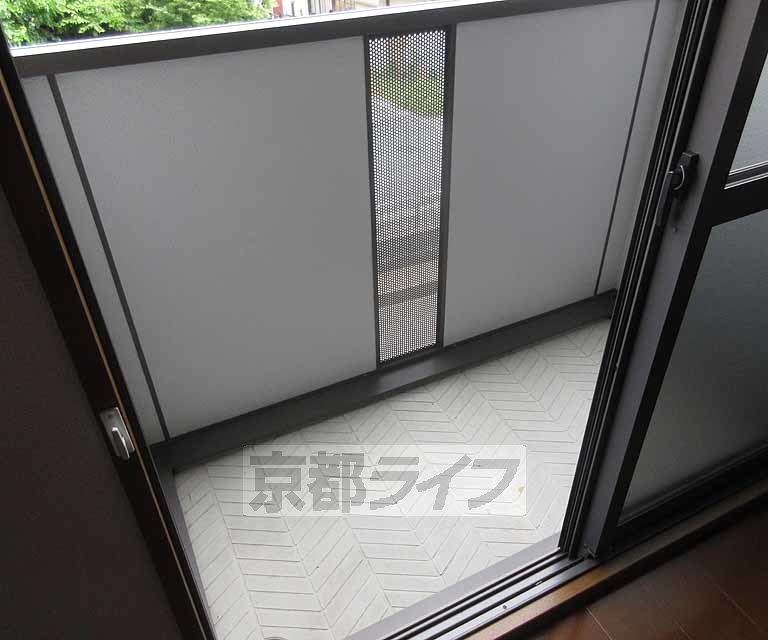 バルコニー　洗濯物も十分干せます！