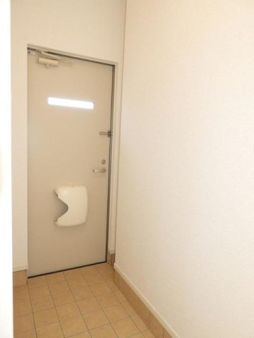 玄関　ゆったりとした玄関です